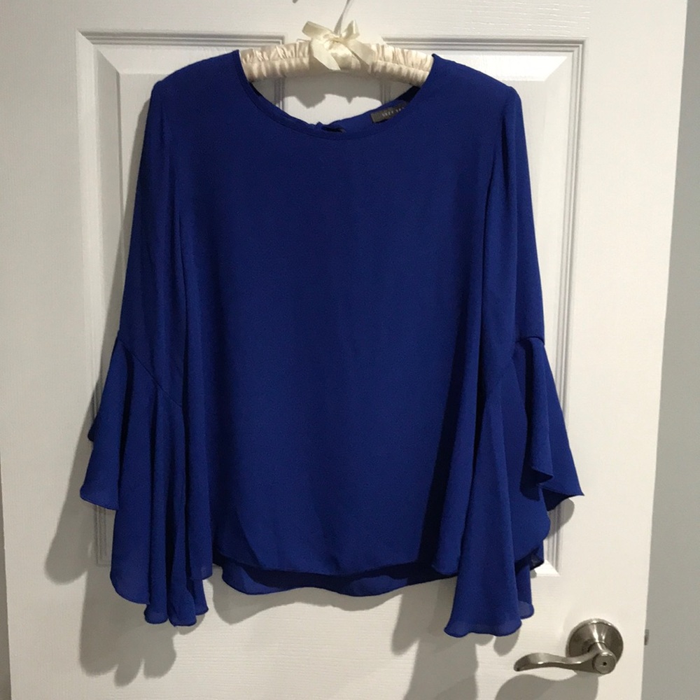 NWT Flare Sleeve Shirt
